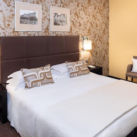 Starhotels Majestic Torino Esterno foto