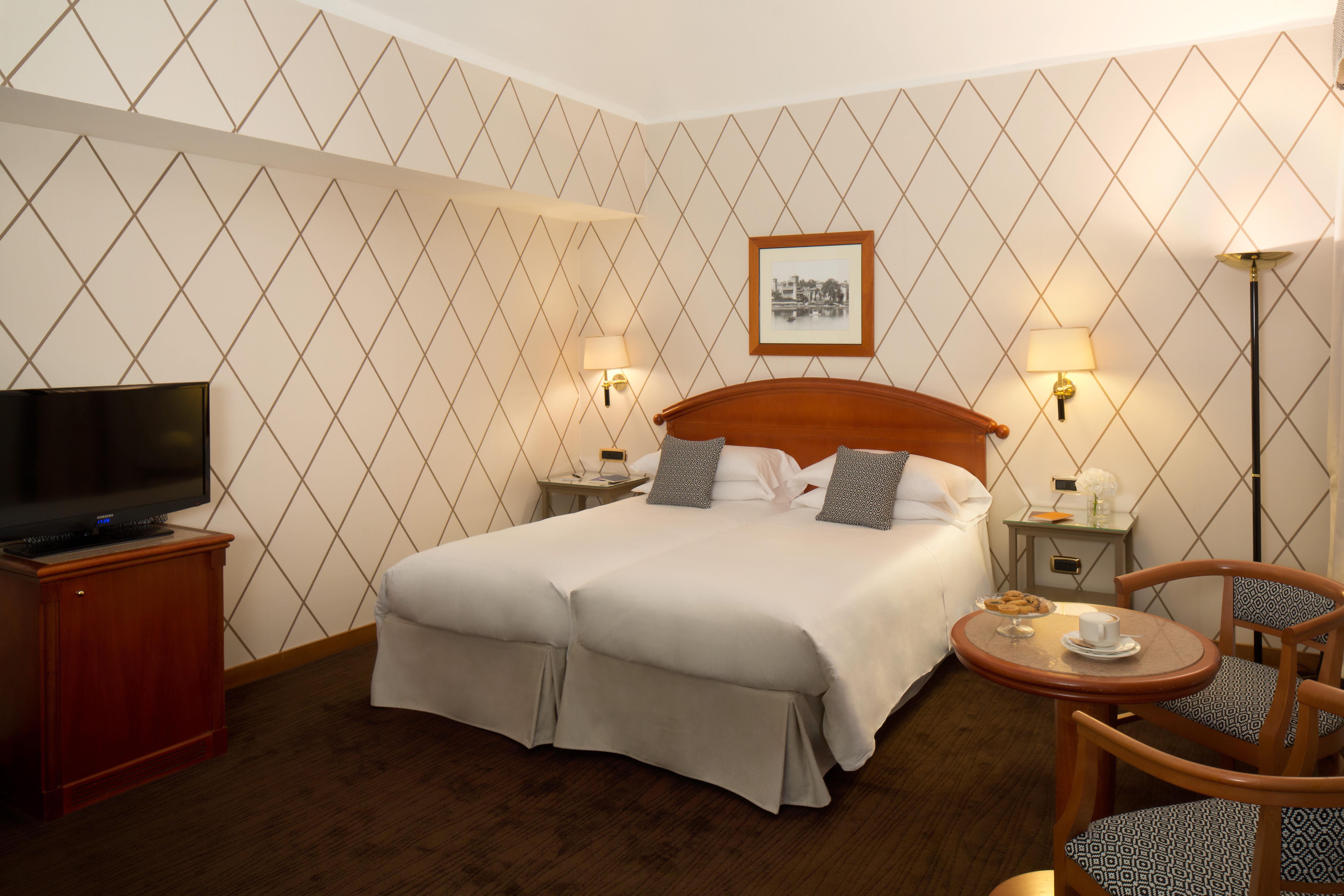 Starhotels Majestic Torino Esterno foto
