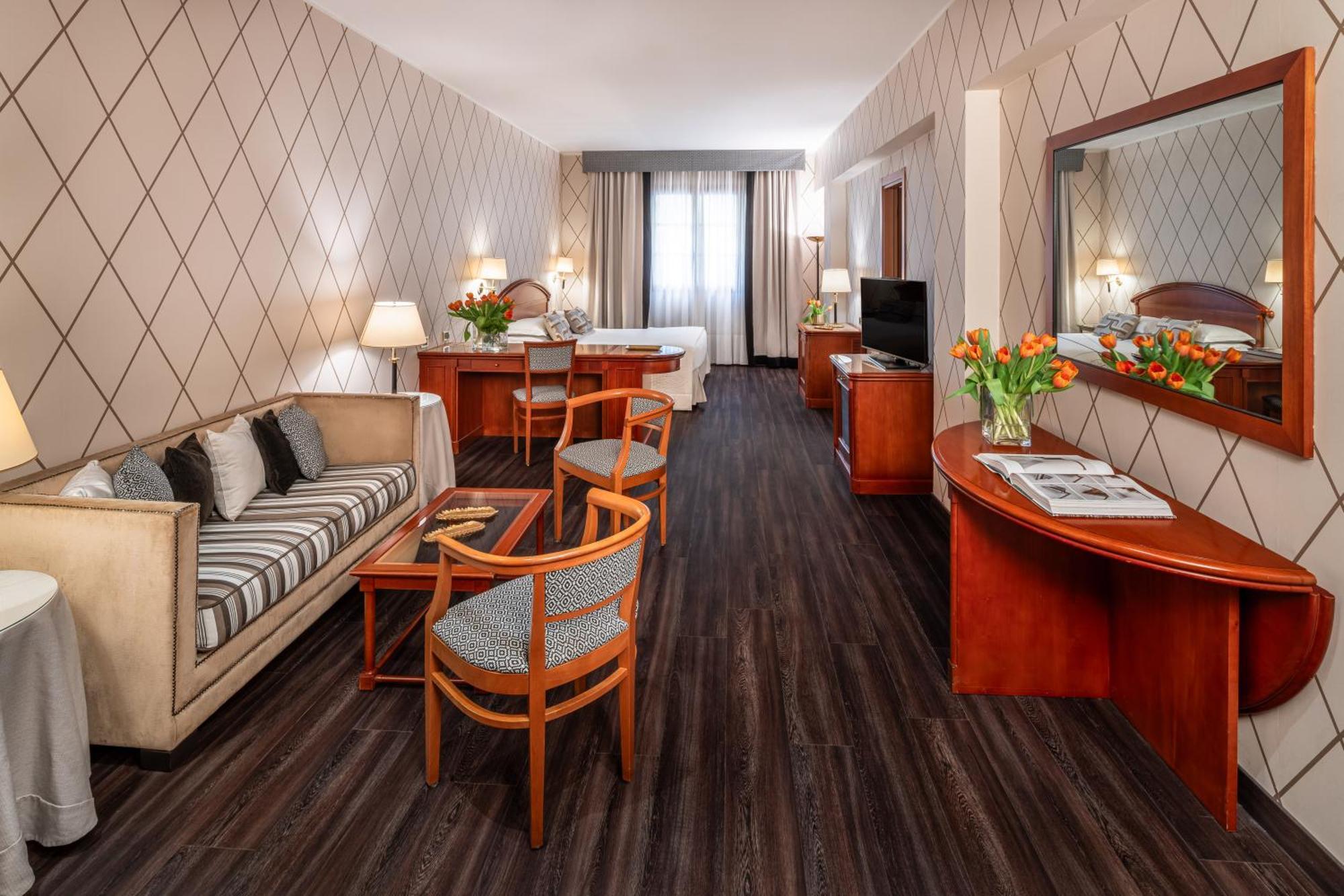 Starhotels Majestic Torino Esterno foto